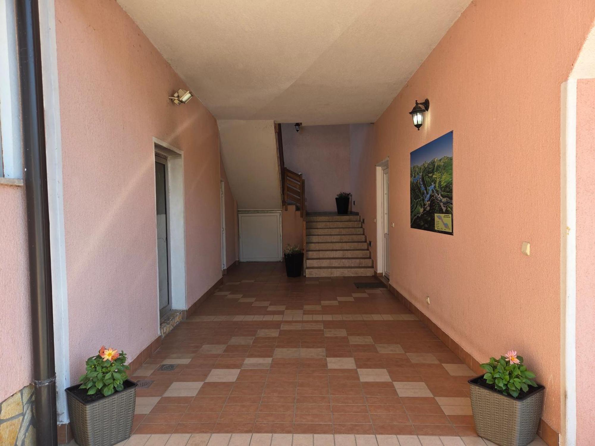 Apartman & Sobe Orhideja Smoljanac Exterior photo