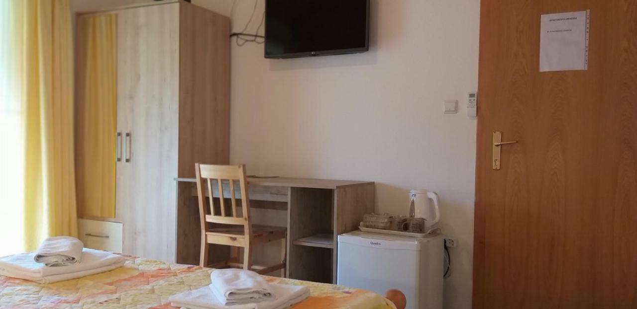 Apartman & Sobe Orhideja Smoljanac Exterior photo